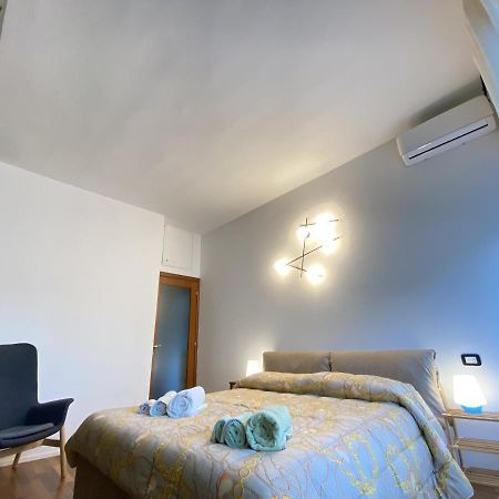 Stylish Apartment In Como Downtown Eksteriør bilde