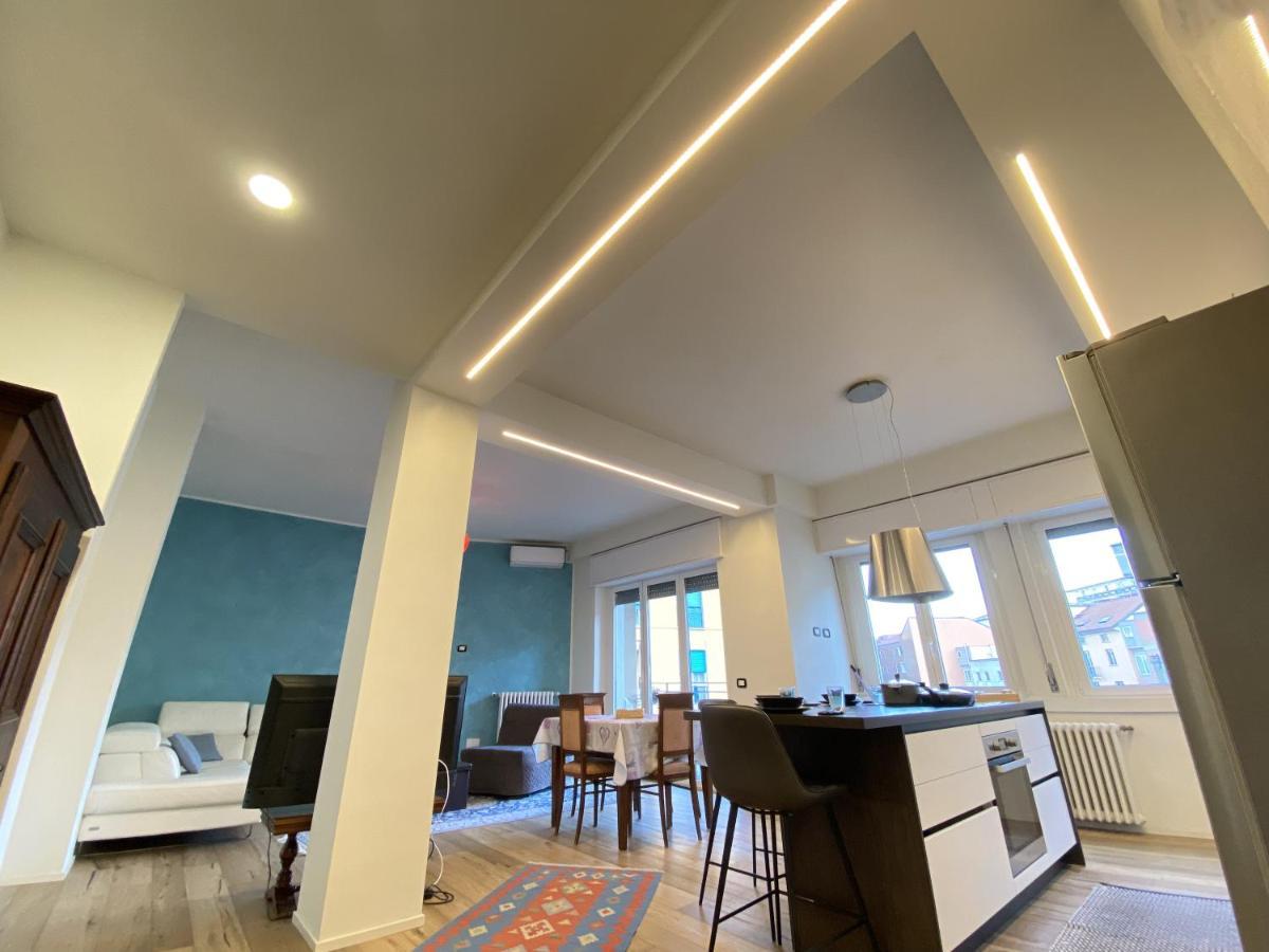 Stylish Apartment In Como Downtown Eksteriør bilde